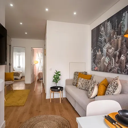 Apartment Akicity Anjos Sunrise Lisbon